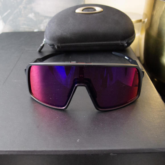 Oakley Sutro Prizm Sunglasses - Picture 2 of 7